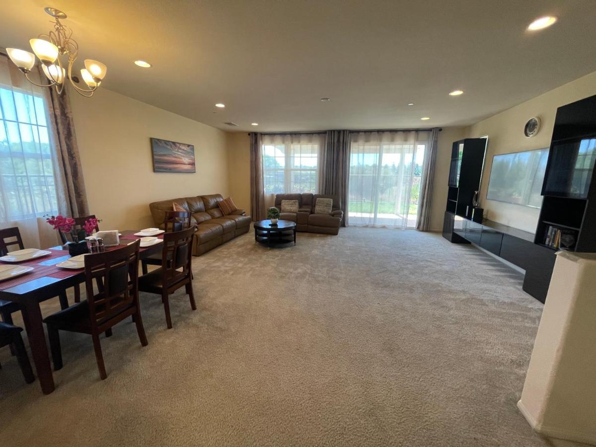 Spacious And Modern Home Near Temecula Wineries Murrieta Exteriör bild